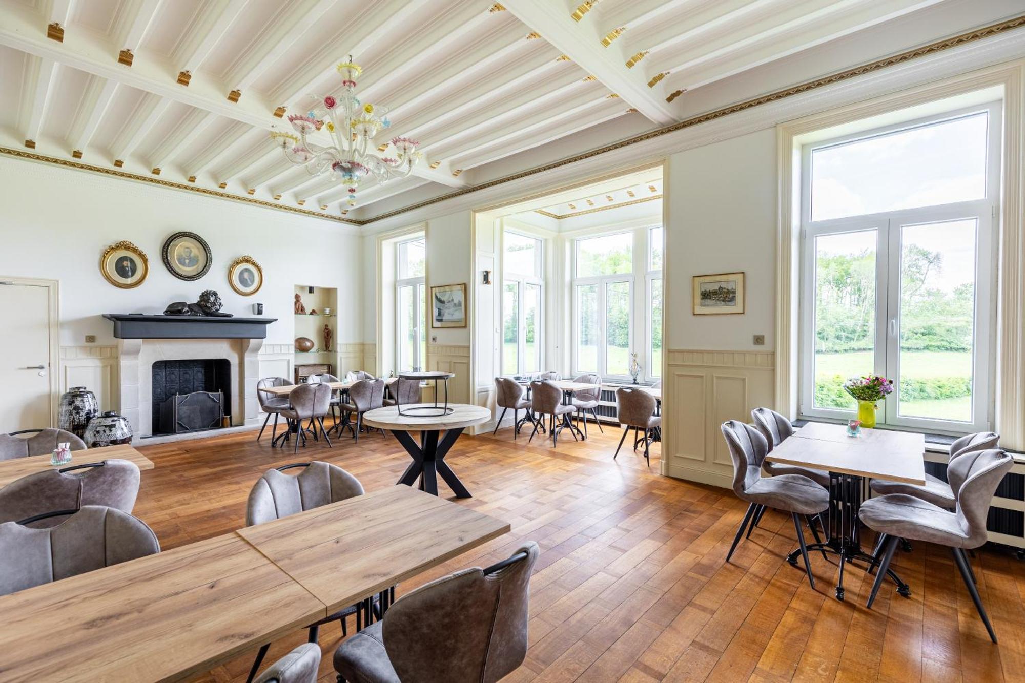 Suite Luxueuse Au Chateau De Saint Vitu 104 Tinlot Exteriör bild